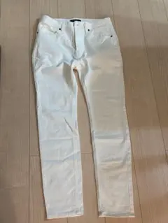 【新品未使用】メンズ　白チノパン