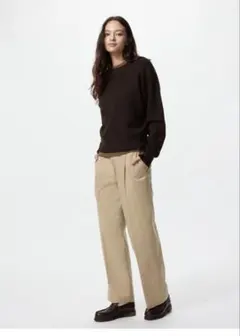 ユニクロ　タックワイドパンツ　コットン　xs ベージュ