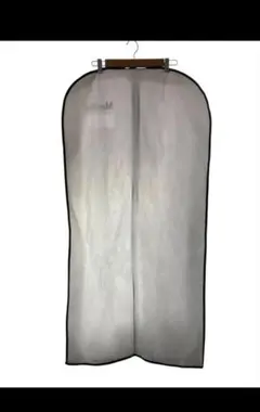 新品未使用　MaxMara ガーメントケース1枚