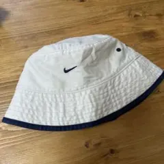 Nike ナイキ キッズ バケットハット アイボリー/ネイビー