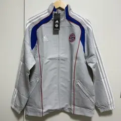 新品 バイエルンミュンヘン x URBANPURIST ナイロントラックトップ