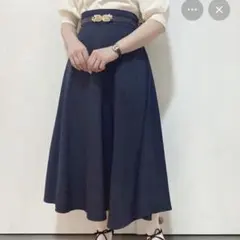 fint ローズ金具ベルト付き　ロングスカート　ネイビー