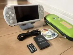 極美品 動作確認品 PSP 3000 パールホワイト すぐ遊べるセット