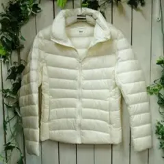 MK473★ユニクロ★ウルトラライト★アイボリー ダウンジャケット　XS