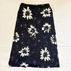 ☘️ スカート ／ LAURA ASHLEYのサムネイル