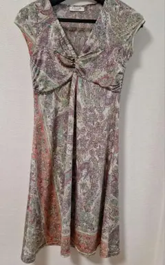 FIFILLES PARIS ペイズリー柄 ひざ丈ワンピースのサムネイル