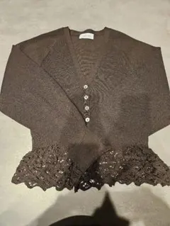 アダムエロペ　バテンレース　コンビニットカーディガン　ダークブラウン　Vネック茶