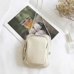 スクエア ダブル ポケット ミニショルダー 白 ホワイト 韓国 海外 美品