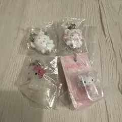 サンリオ　めじるしアクセサリー　パッケージミニチュア　４点セット
