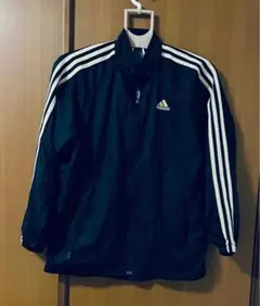 adidas ブラック ナイロン　ジャケット　ロゴ⭐️ゴールド刺繍　3本ライン