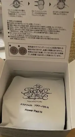 エステファクト　フラワーパクトN ファンデーション　レフィルのサムネイル