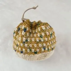 【ハンドメイド・完成品】まんまるポーチ　イエロー×アイボリー　クロシェ　編み物
