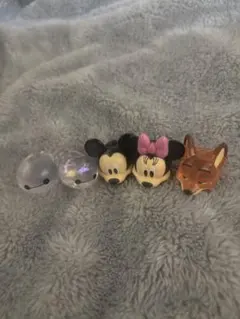 ディズニー　カプセルトイ　指輪