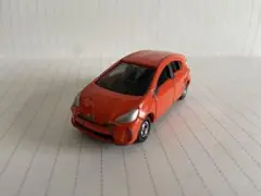 1/59 トヨタ アクア(オレンジ) 「トミカ No.98」