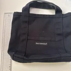 Item thumbnail for item 3872b9f3-0cb8-4f8e-9dcd-975deaa51c13