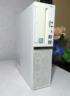 NEC デスクトップPC ＊第9世代 i7-9700＊ /win11のサムネイル