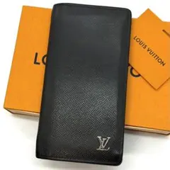 極美品 ルイヴィトン タイガ シルバーロゴLV金具 ポルトフォイユ