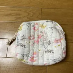 Bonpoint 花柄キルティングポーチのサムネイル