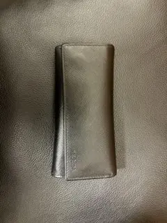 PRADA プラダ　ブラックレザーキーケース スナップボタン式のサムネイル