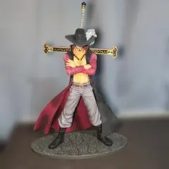 ONE PIECE ジュラキュール・ミホーク 海外フィギュア 35cm - メルカリ