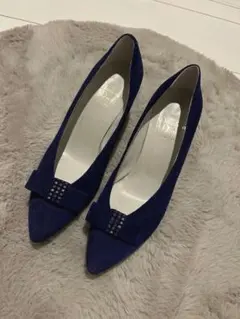 Christian Dior スエード パンプス ネイビーのサムネイル