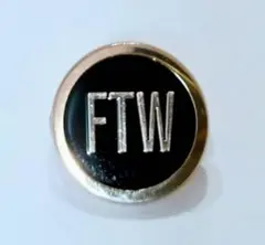 Supreme ピンズ Pins シュプリーム バッチ バッヂ アクセサリー