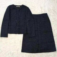 ノーカラージャケットスーツ