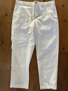 UNIQLO ホワイトパンツ XL