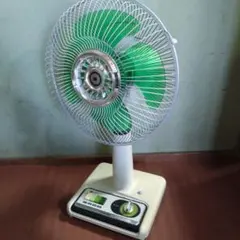 レトロポップ　スペースエイジ　グリーン４枚ファン　Toshiba スペースエイジ 東芝 扇風機 レトロ ネオクラシック - メルカリ