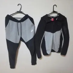NIKE テックフリース パーカー パンツ セットアップ バラ売りOKです！のサムネイル