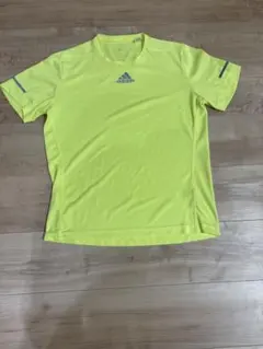 adidas クルーネック 半袖 Tシャツ ネオンイエロー