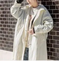 ローリーズファーム　カルスタンドコート　白　新品