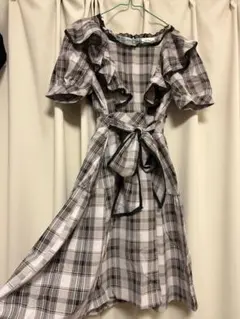 evelyn チェック柄 フリル袖 ワンピース