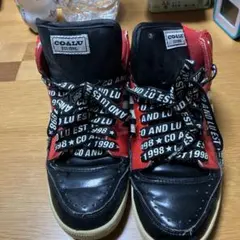 Item thumbnail for item a7d146b8-b8eb-40c2-8e43-0f4695a946a0