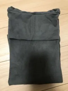 UNIQLO タートルネック　XL