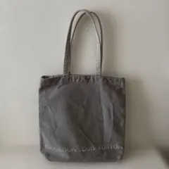 Fondation Louis Vuitton トートバッグ