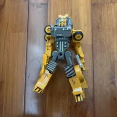 ダイソー　変形ロボット