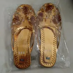 ベトナム花柄装飾サンダル 38サイズ