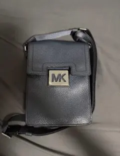 マイケルコース　メンズショルダーバッグ Michelle Kors