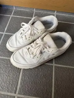 Nike Air Max 90 ホワイト　早い者勝ち