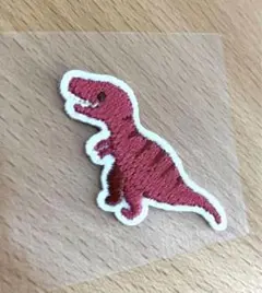 新品 アップリケ 恐竜 きょうりゅう シール 刺繍 アイロン 接着 ワッペン 赤