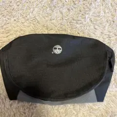 ナイロン製ボディバッグ 黒