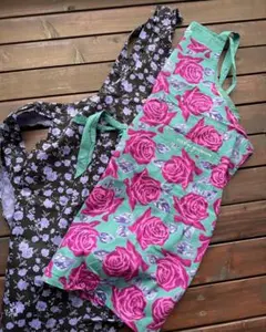 コットン 花柄 エプロン2枚セット