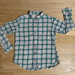 アイボリー シャツ