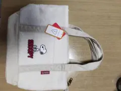 スヌーピーのモコモコトートバックです。