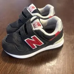 New Balance キッズスニーカー ブラック/レッド　15cm