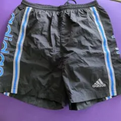 adidas キッズ 水着 黒 ストライプ