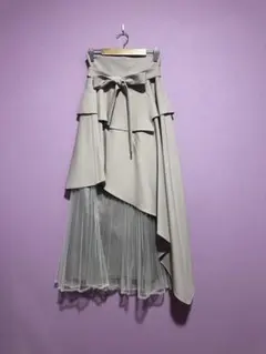 【新品 未使用 タグ付き】dazzlin アシメティアードプリーツスカート
