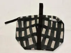 Item thumbnail for item ef94c26f-6e5b-4d77-b58b-aa09540a390e