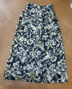 花柄ロングフレアスカート　フリーサイズ